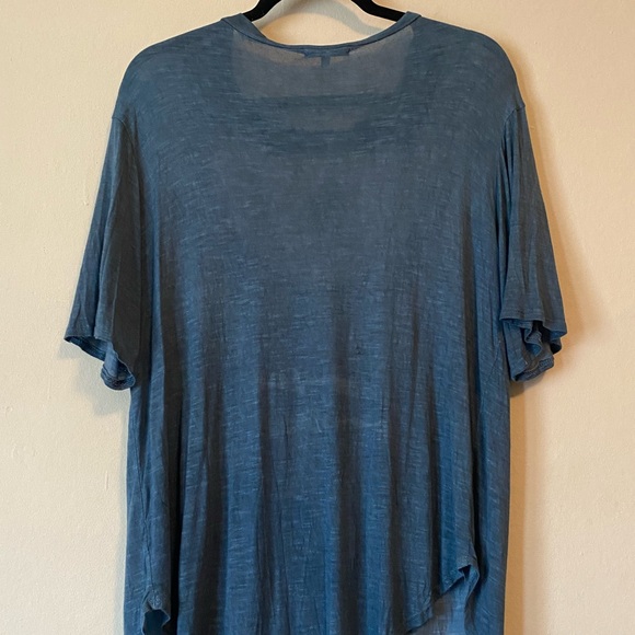 Cut-Out Front Oversized Tee - Picture 2 of 3